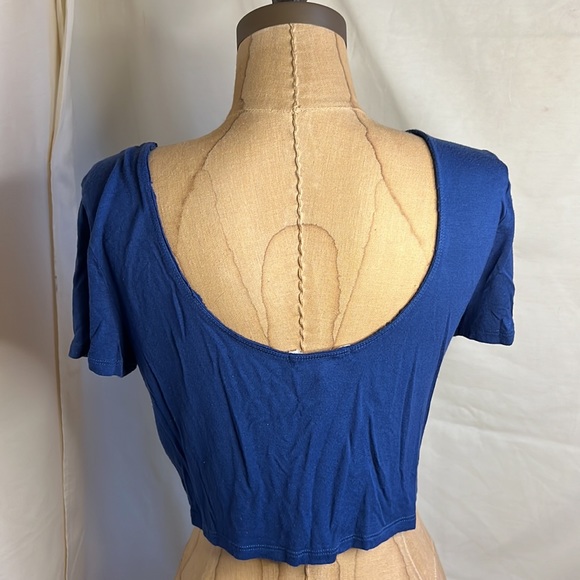 Aeropostale size XL blue safety pin crop top - Picture 4 of 8